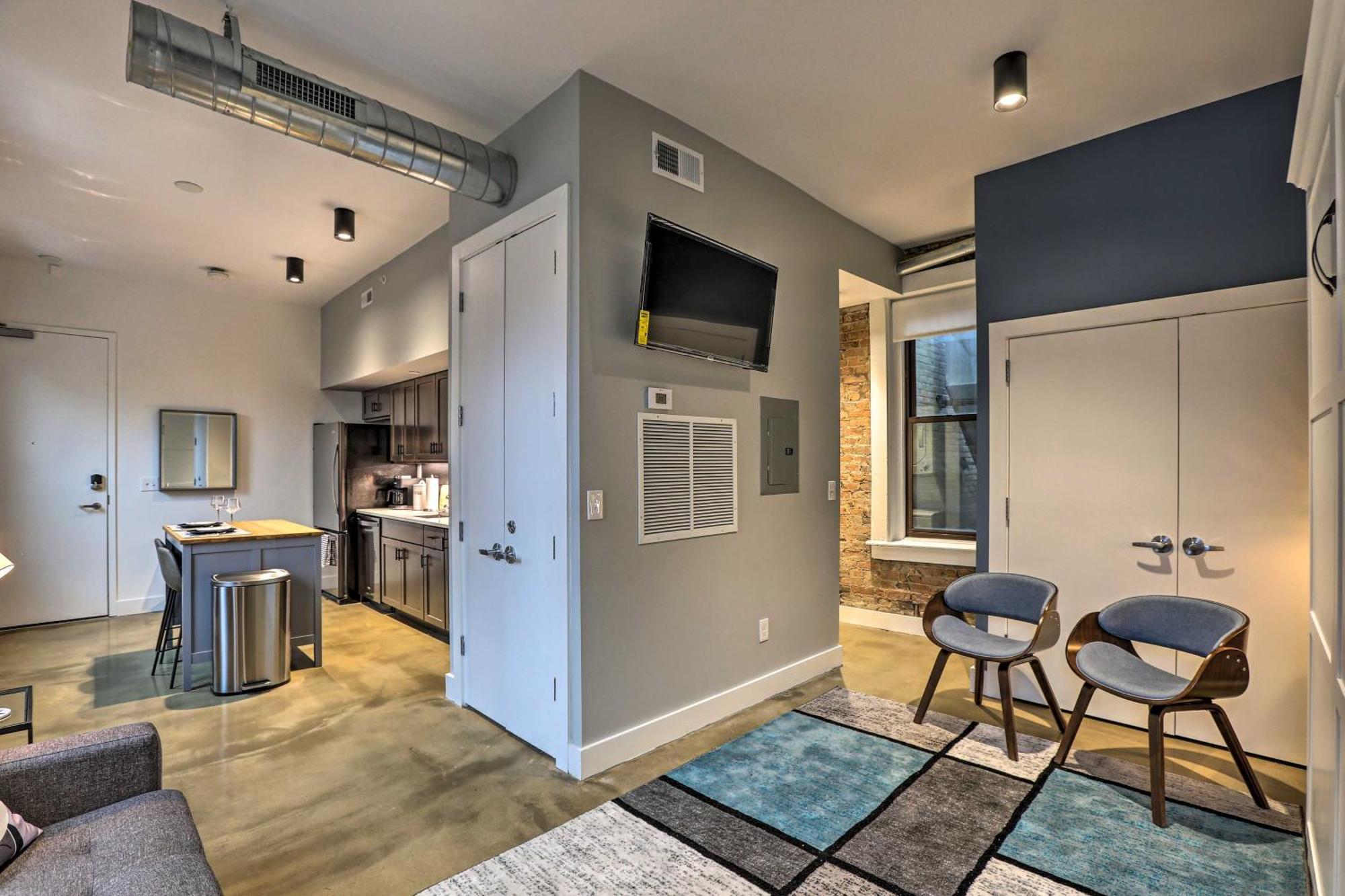 Sleek Studio Near Dtwn Dining And Entertainment Cincinnati Eksteriør billede